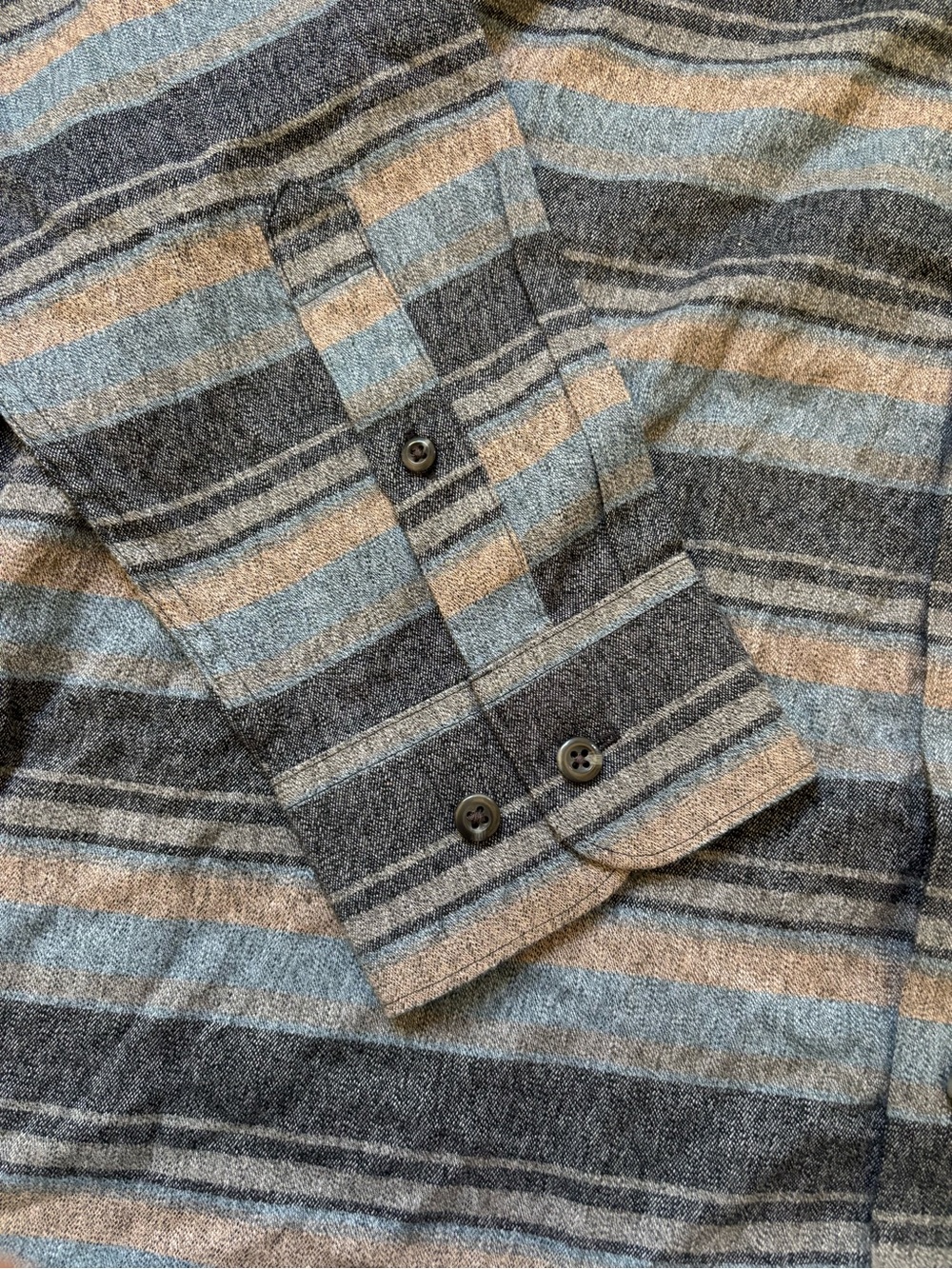 NWT Travis Mathew Cloud Flannel Stripe Shirt Men’s Size Large - Picture 6 of 10